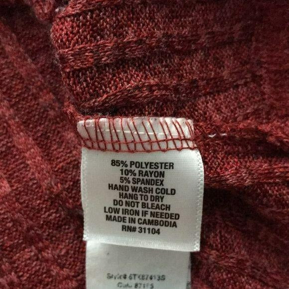 NEW DIRECTIONS Red Ribbed Long Sleeve Sweater