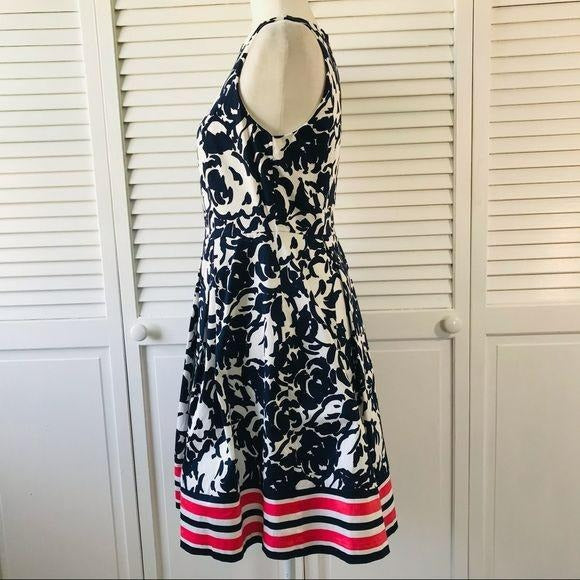 LIZ CLAIBORNE Sleeveless Pleated Dress Size 4