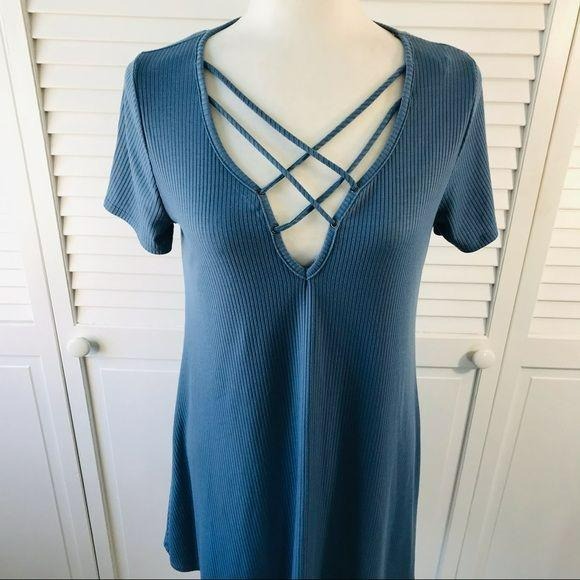 CHARLOTTE RUSSE Criss Cross Front T-shirt Dress Size L
