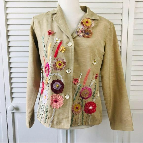 INDIGO MOON Beige Embroidered Blazer