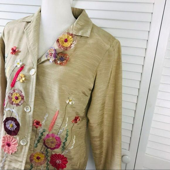 INDIGO MOON Beige Embroidered Blazer