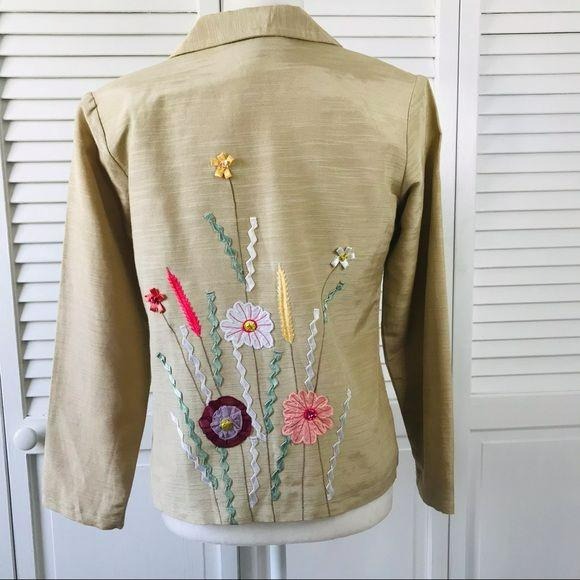 INDIGO MOON Beige Embroidered Blazer