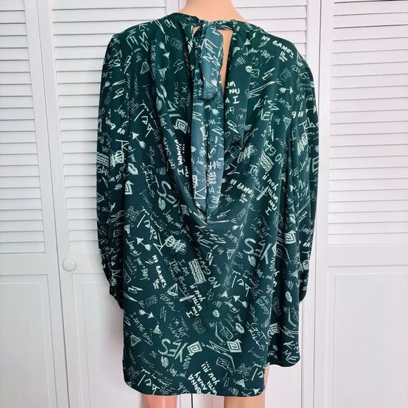 *New* MELISSA MCCARTHY SEVEN7 Graffiti Green Blouse Size 2X