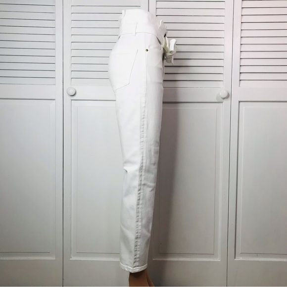 *NEW* FRAME Belted Pleated Pegged Blanc Jeans Size 24