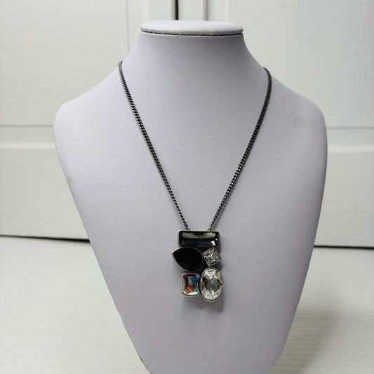 TOUCHSTONE CRYSTAL Swarovski Crystal Necklace