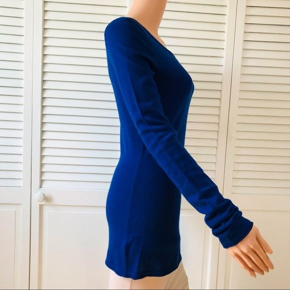 EXPRESS Royal Blue Scoop Neck Sweater Size M