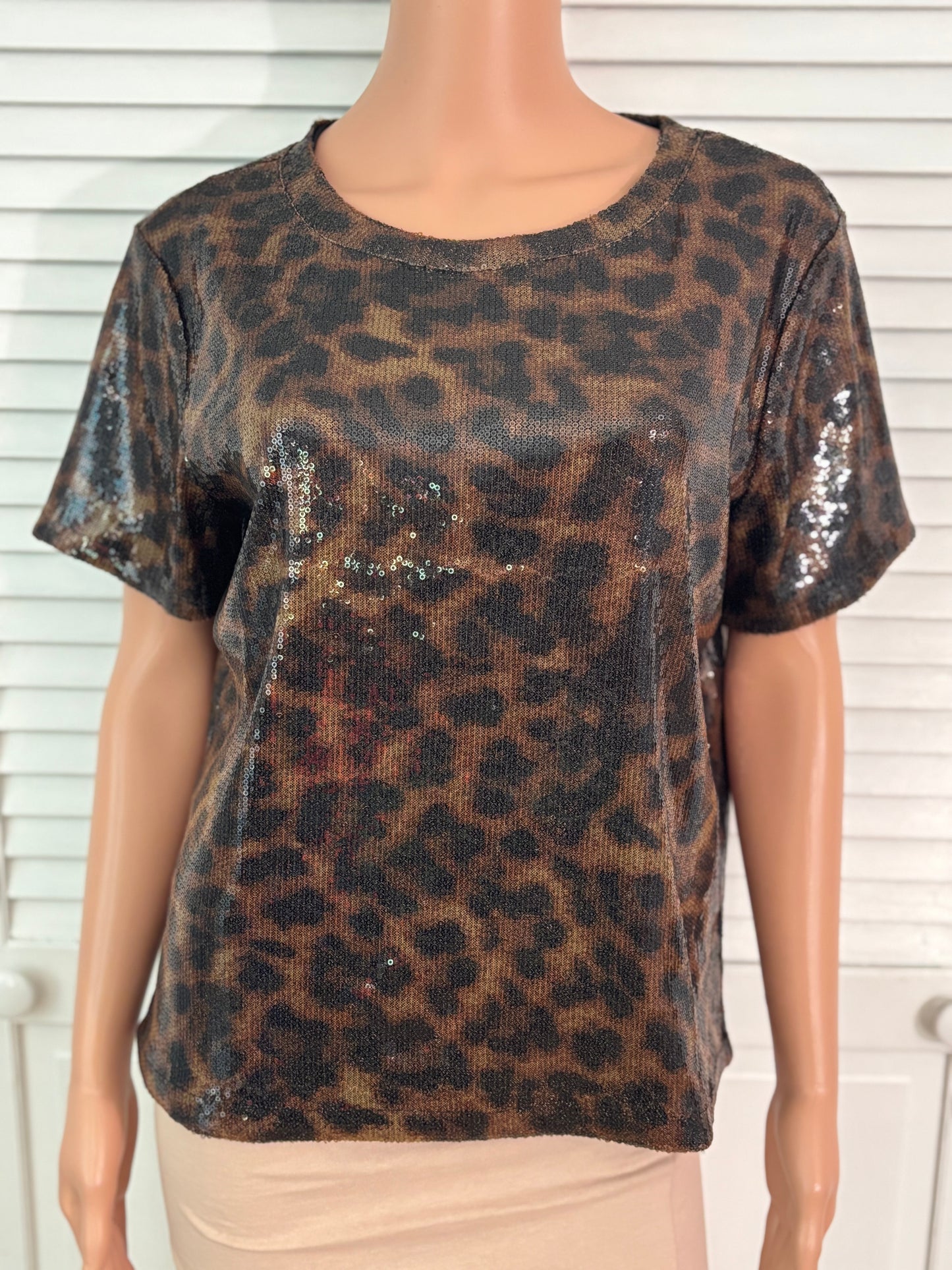 New SANCTUARY Perfect Sequin Tee Leopard Animal Print Short Sleeve Shirt Medium
