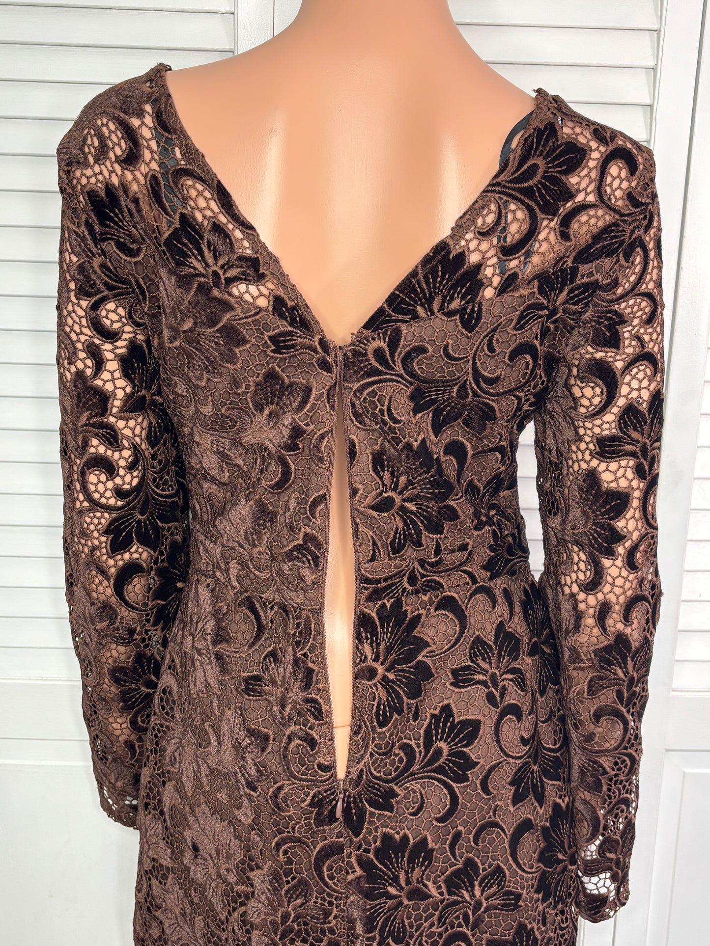 KENSIE Brown Velvet Burnout Lace Long Sleeve V-Neck Sheath Dress Size 4