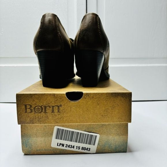 *NEW* BORN Gertrude Brown Mudd Block Heel Shoes Size 9