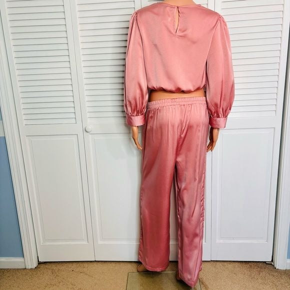 *NEW* PRETTYGARDEN Blush Pink 2 Piece Satin Outfit