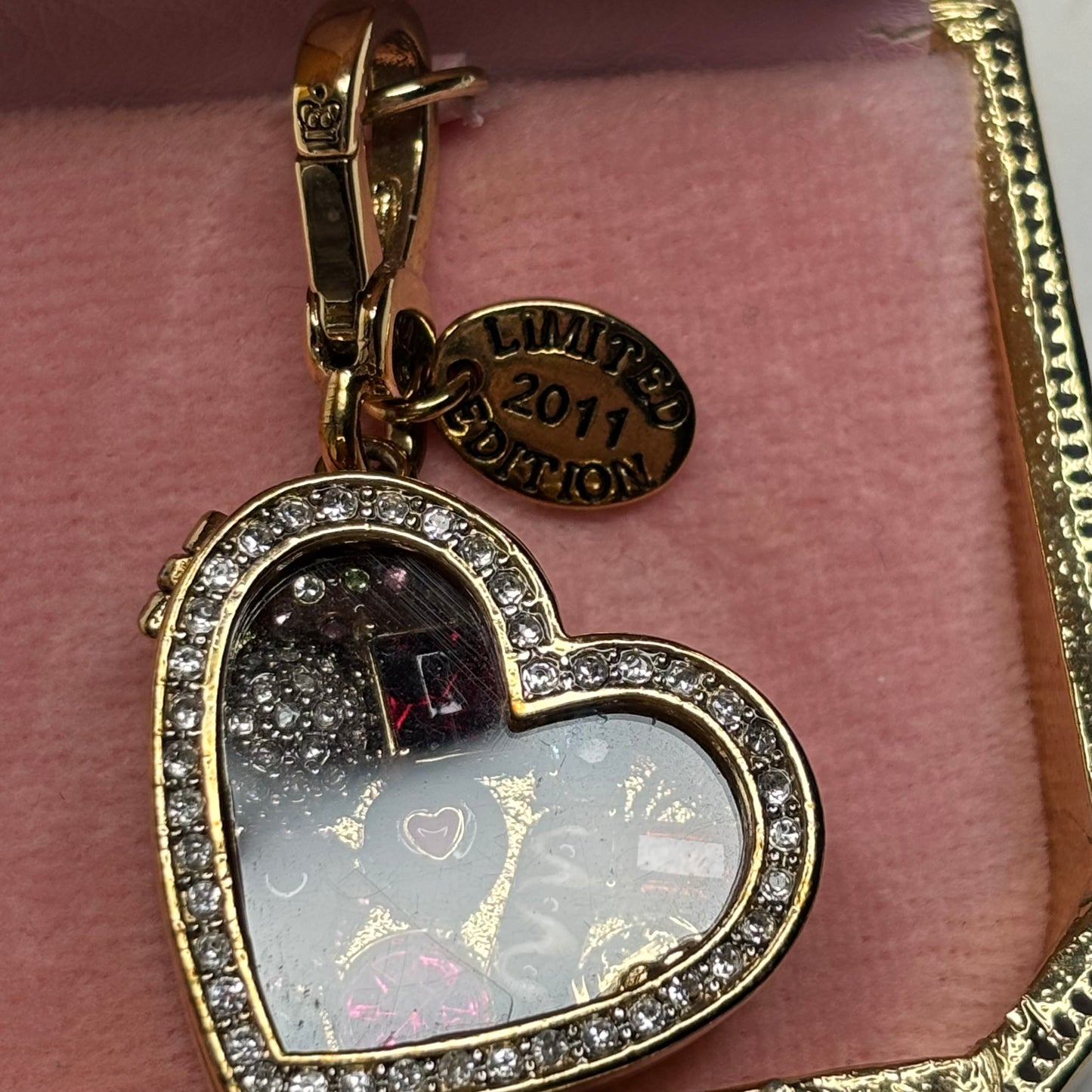 JUICY COUTURE 2011 Limited Edition Box of Chocolates Charm