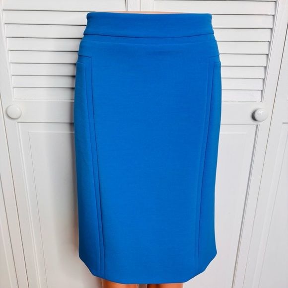 *NEW* WHITE HOUSE BLACK MARKET Perform Form Pencil Skirt Size 12