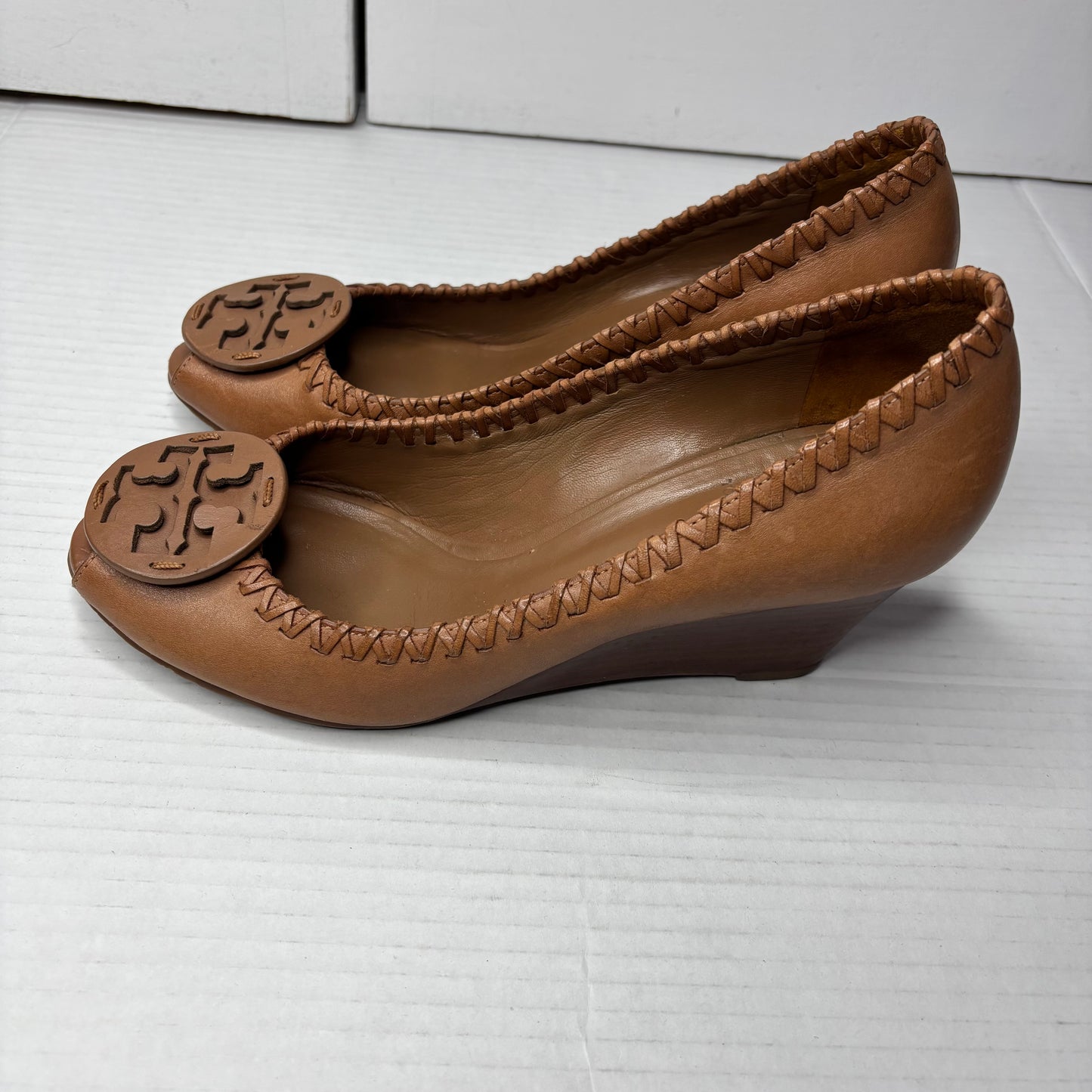 TORY BURCH "Sally" Peep-Toe Wedges in Royal Tan Leather Size 8