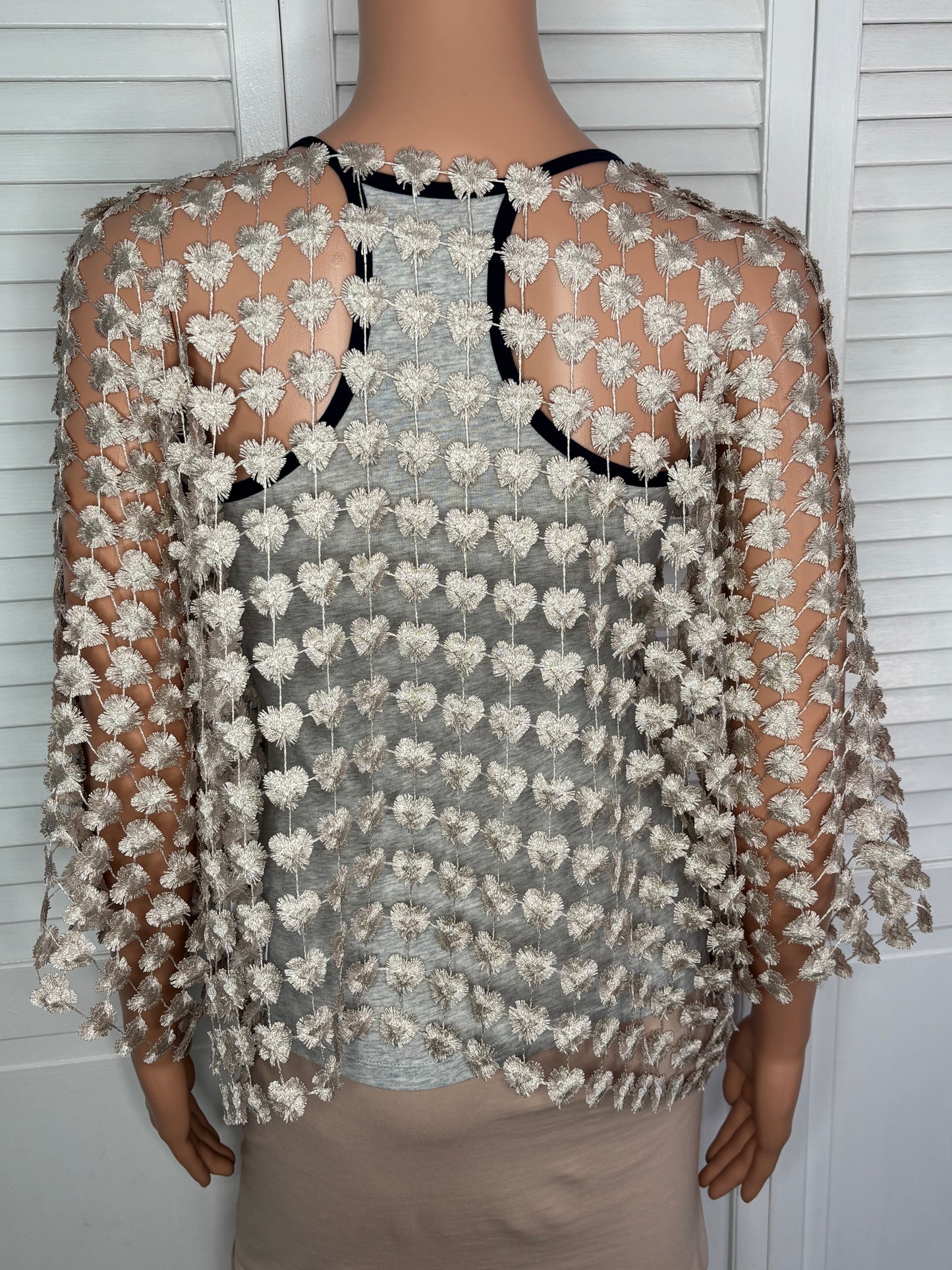 CHARLIE B Textured Crochet Heart Top Size Small