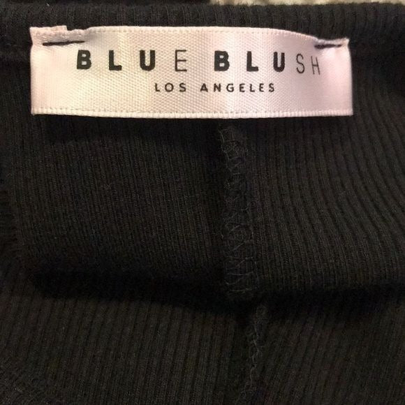 BLUE BLUSH Black Knit Short Sleeve Cut Out Dress Size Medium