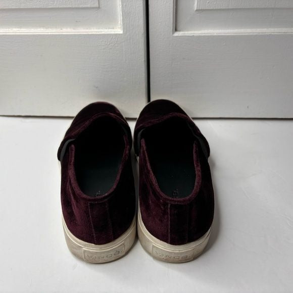 VINCE Blair Velvet Slip On Sneakers Size 8