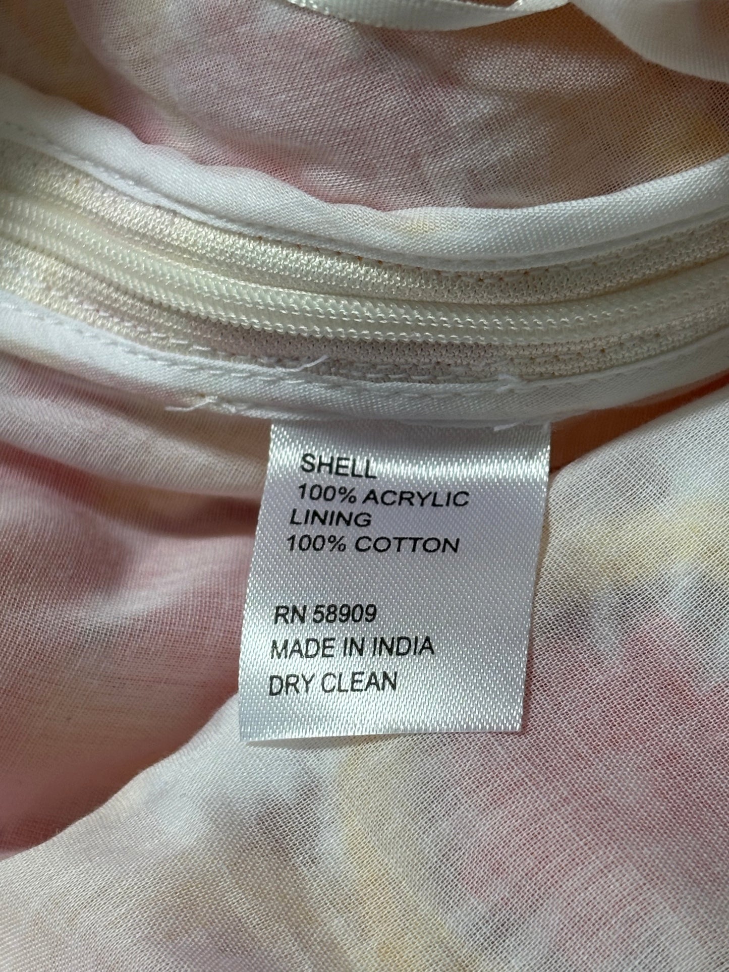 New CHELSEA & VIOLET Floral Blossom Crochet Mini Skirt Size Medium