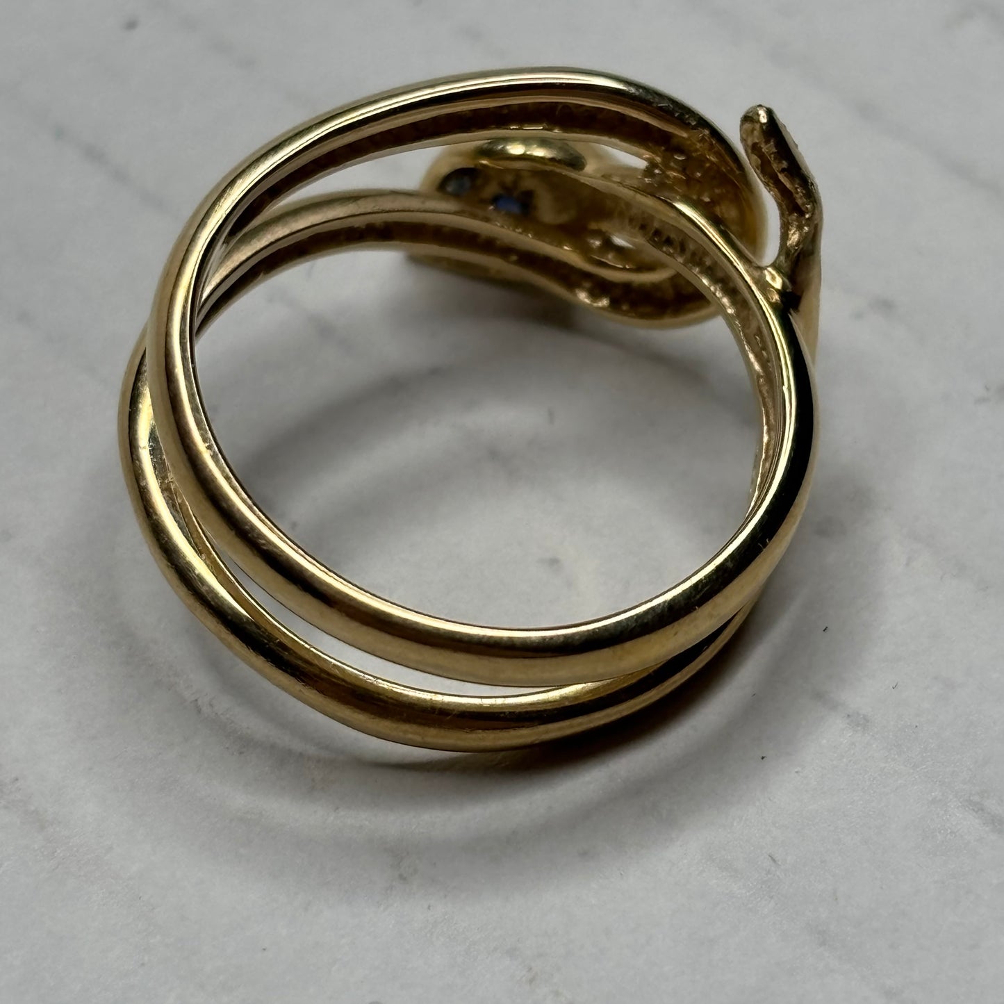 FINOLA’S JEWEL BOX 14K Gold Snake Ring with Sapphire Eyes Size 7