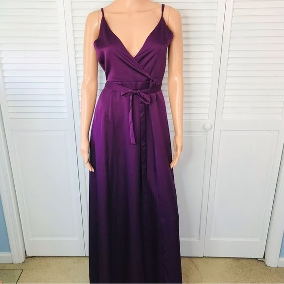 *NEW* WAYF The Angelina Slit Wrap Purple Gown Size S