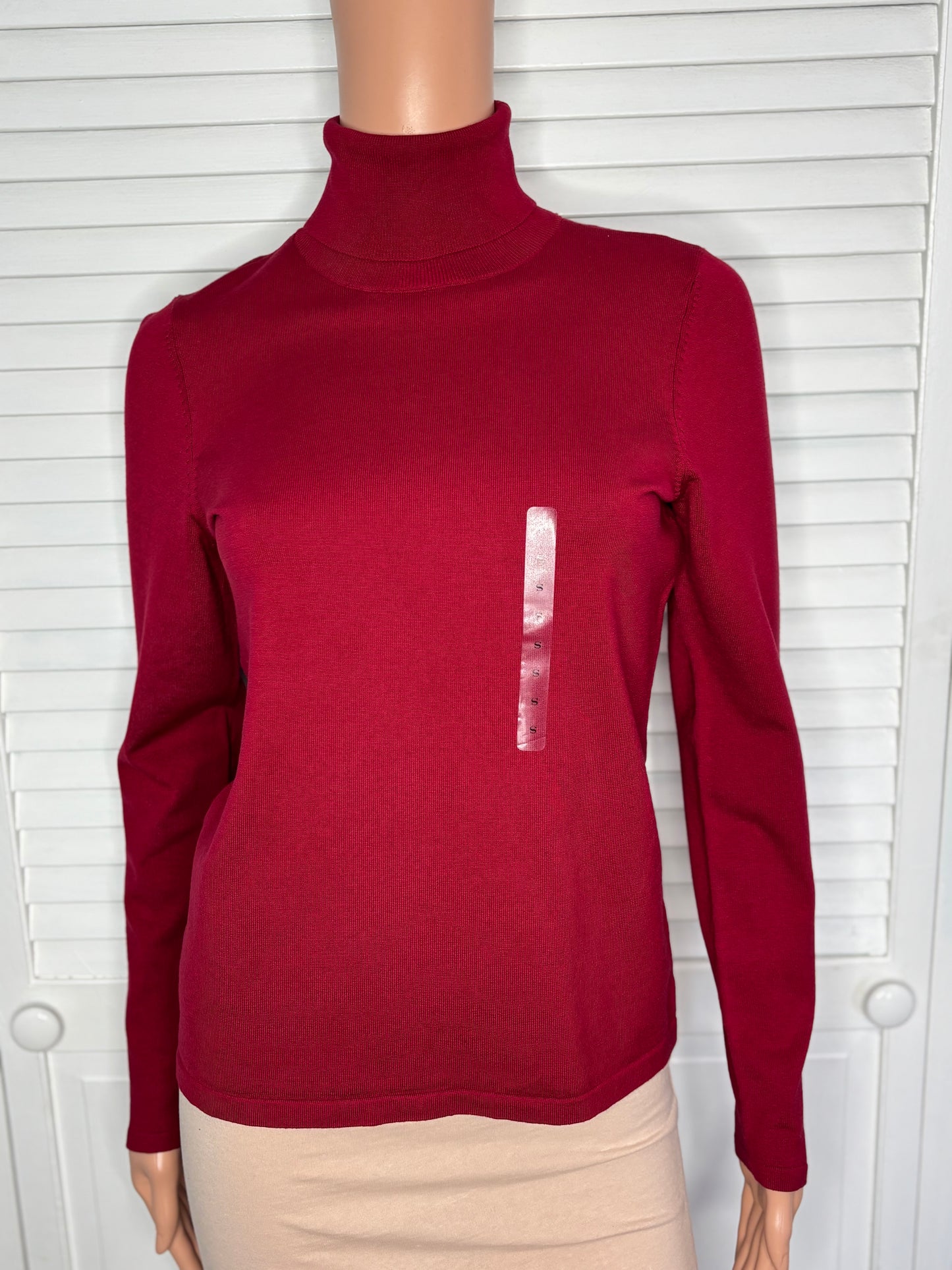 New ANN TAYLOR Red Silk Blend Turtleneck Sweater Size Small