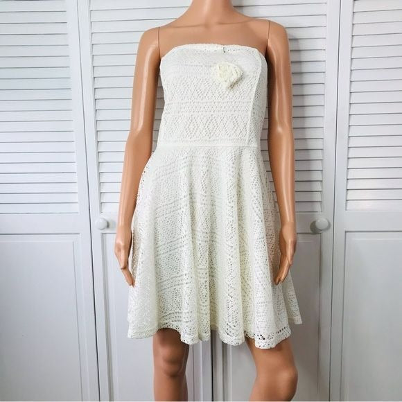 EXPRESS White Eyelet Strapless Dress Size L