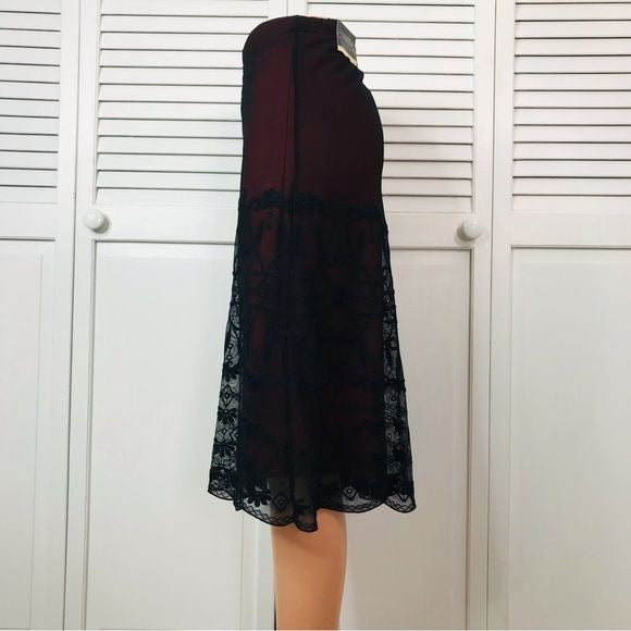 LANE BRYANT Black Red Embroidered Skirt Size 14/16 *NEW*