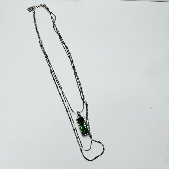 UNO DE 50 Silver Tone Plated Toggle Green Stone Pendent Necklace
