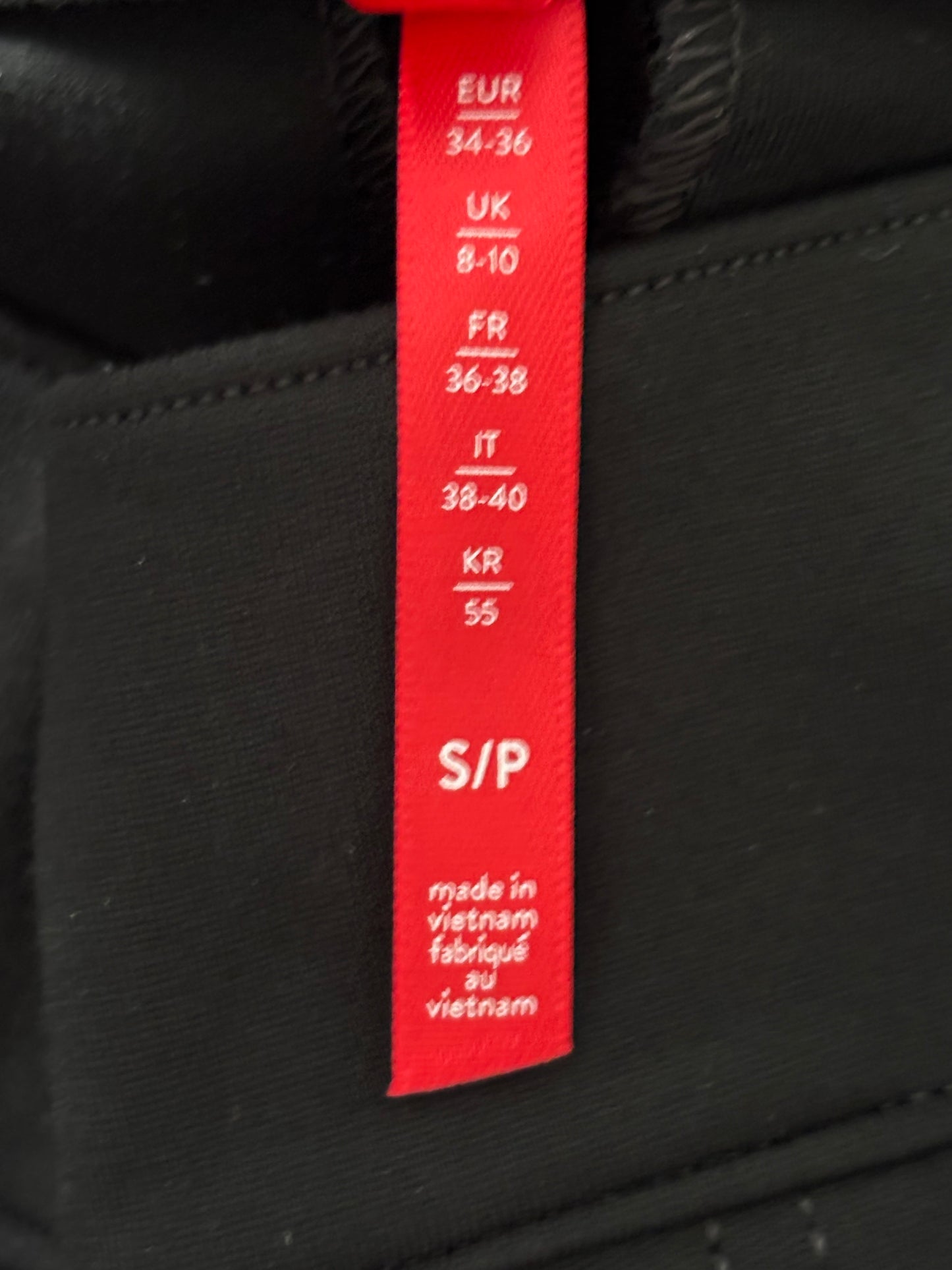 New SPANX Spanx Black Ankle Backseam SkinnyThe Perfect Pant Size Small