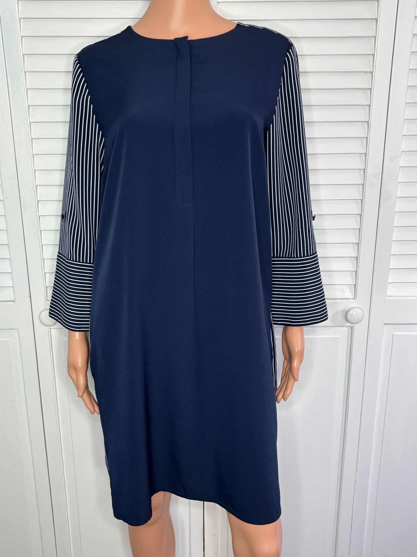 ANN TAYLOR LOFT Navy Striped Shift Dress With Pockets Size Medium