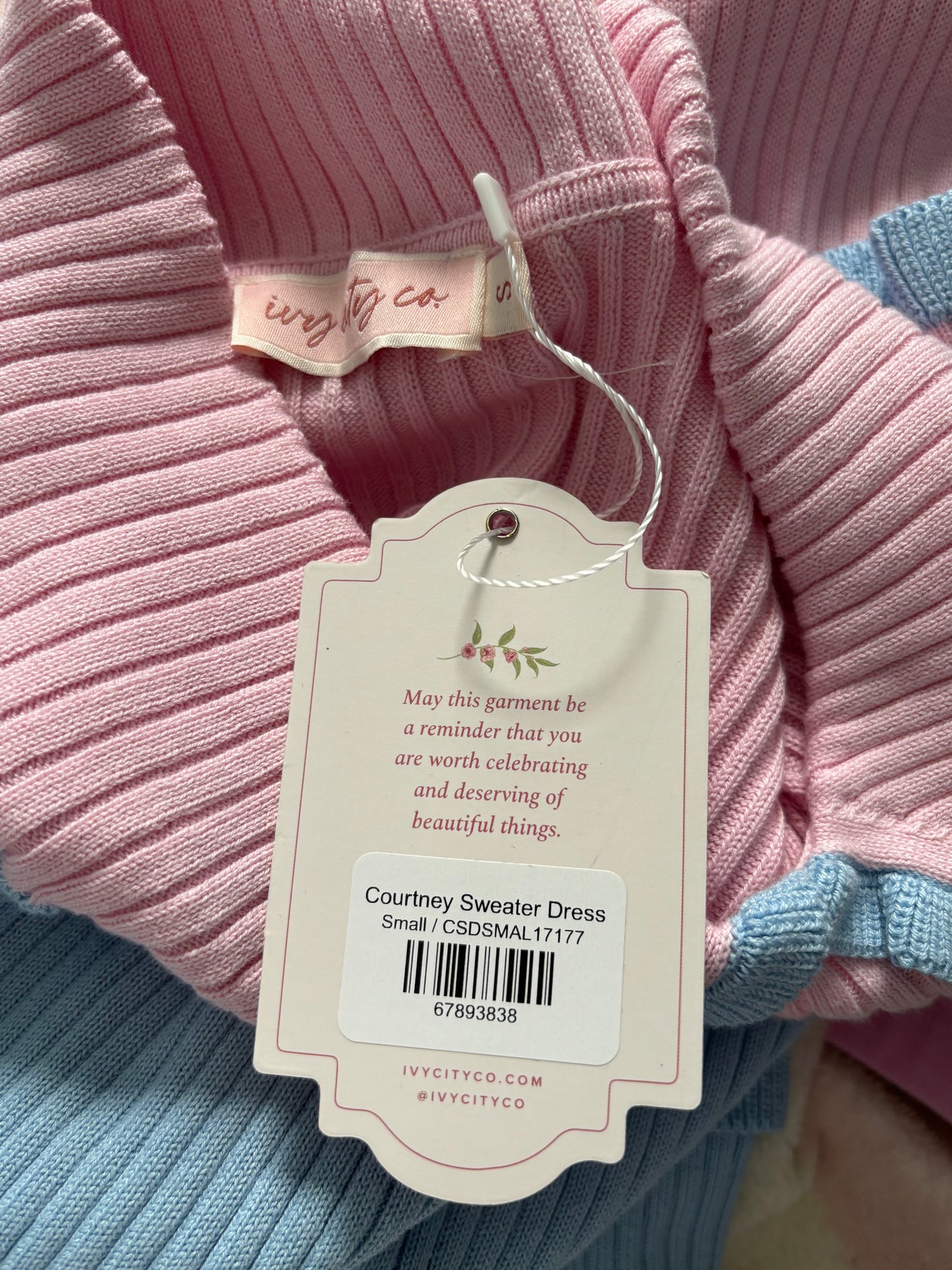 New IVY CITY CO. Courtney Sweater Dress Size Small