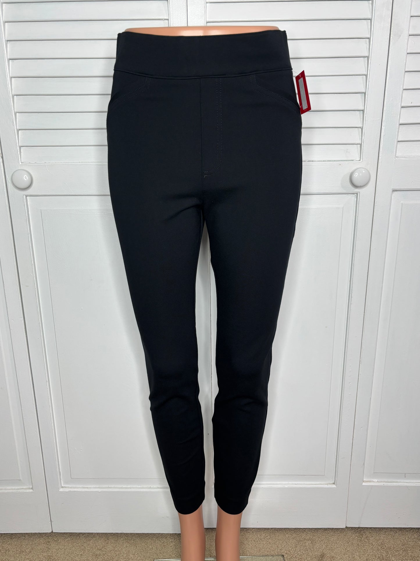 New SPANX Spanx Black Ankle Backseam SkinnyThe Perfect Pant Size Small