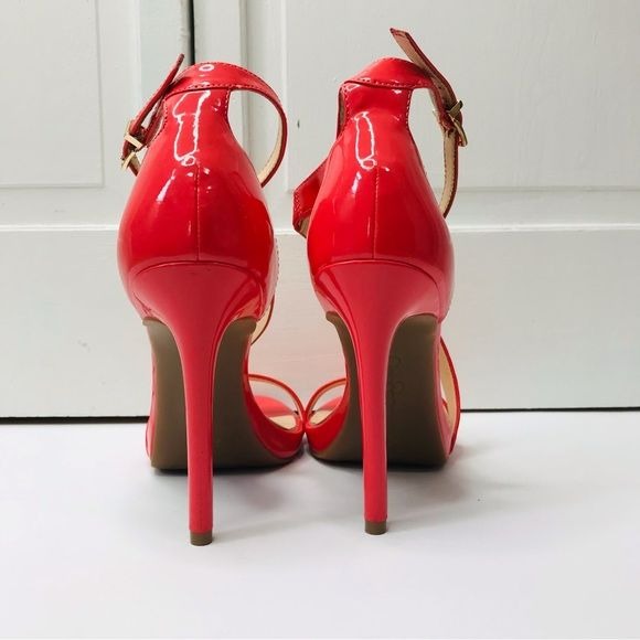 JESSICA SIMPSON Rayli Coral Ankle Strap Heels Size 9