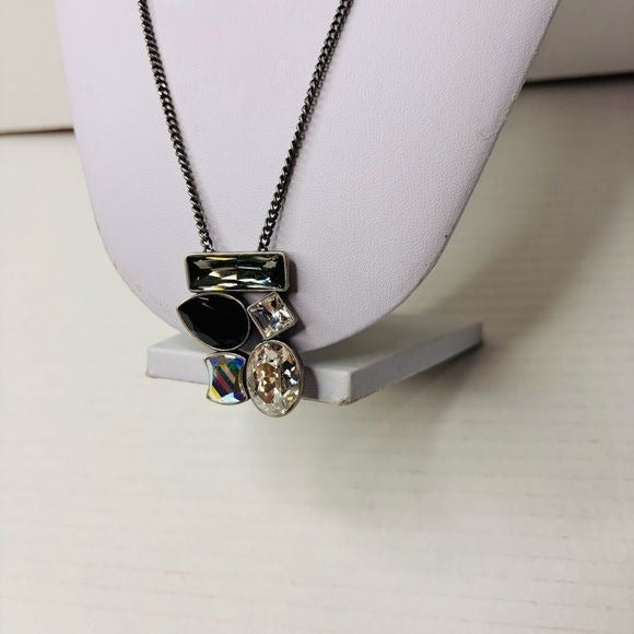 TOUCHSTONE CRYSTAL Swarovski Crystal Necklace