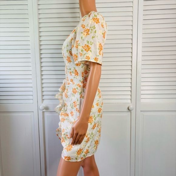 *NEW* ADELYN RAE Alicia Floral Short Sleeve Dress