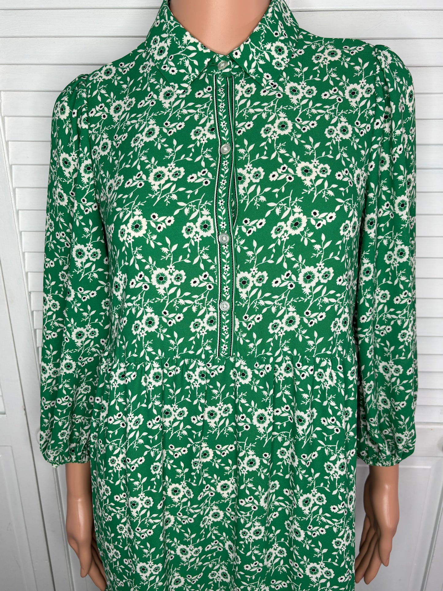 New MAX STUDIO Green Floral Tiered Maxi Dress Size Small
