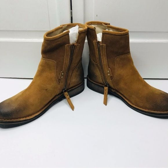 *NEW* UGG Layne Chestnut Distressed Leather Boots Size 9
