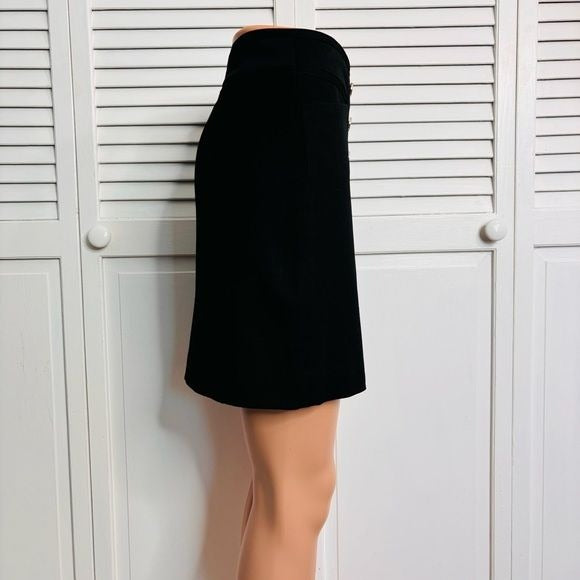 WHITE HOUSE BLACK MARKET Black Skirt Size 2