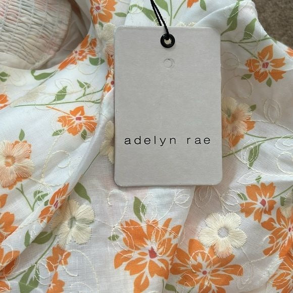 *NEW* ADELYN RAE Alicia Floral Short Sleeve Dress