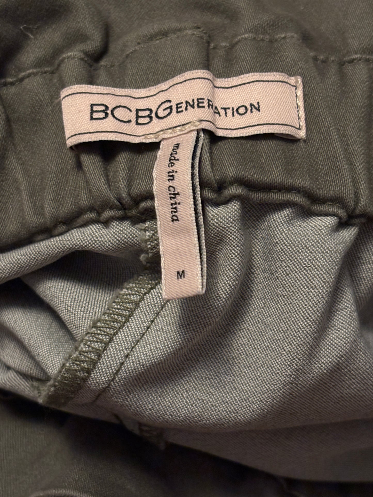 BCBGeneration Olive Paperbag Tie-Waist Shorts Size Medium