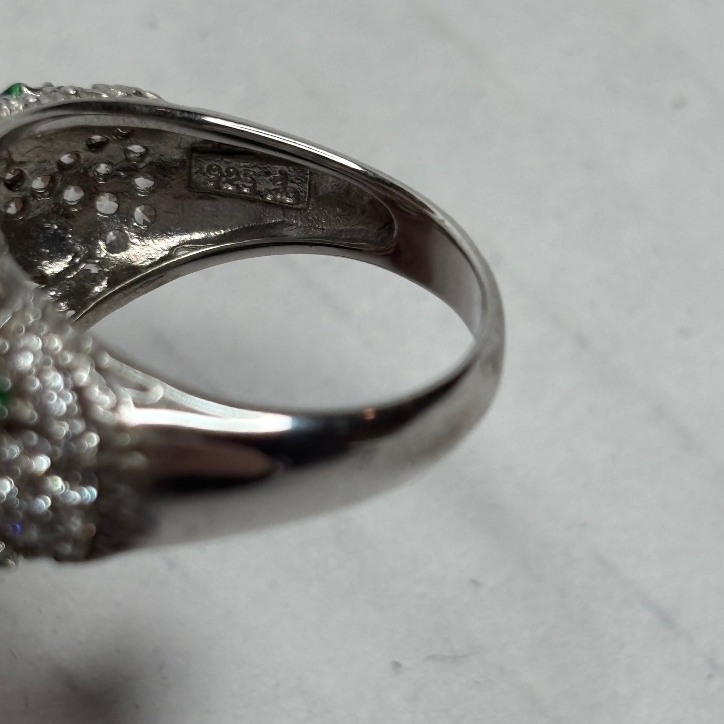 VICTORIA WIECK Beverly Hills Cardinal Bird Ring Size 7