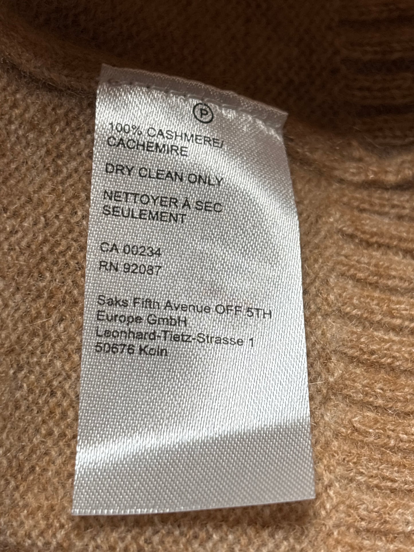 SAKS FIFTH AVENUE Classic Cashmere Cardigan Sweater in Tan Size Medium