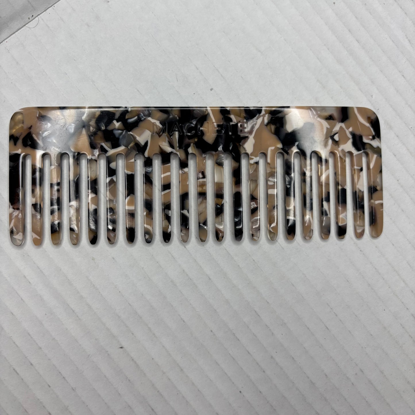 New MACHETE No. 2 Comb in Blonde Tortoise