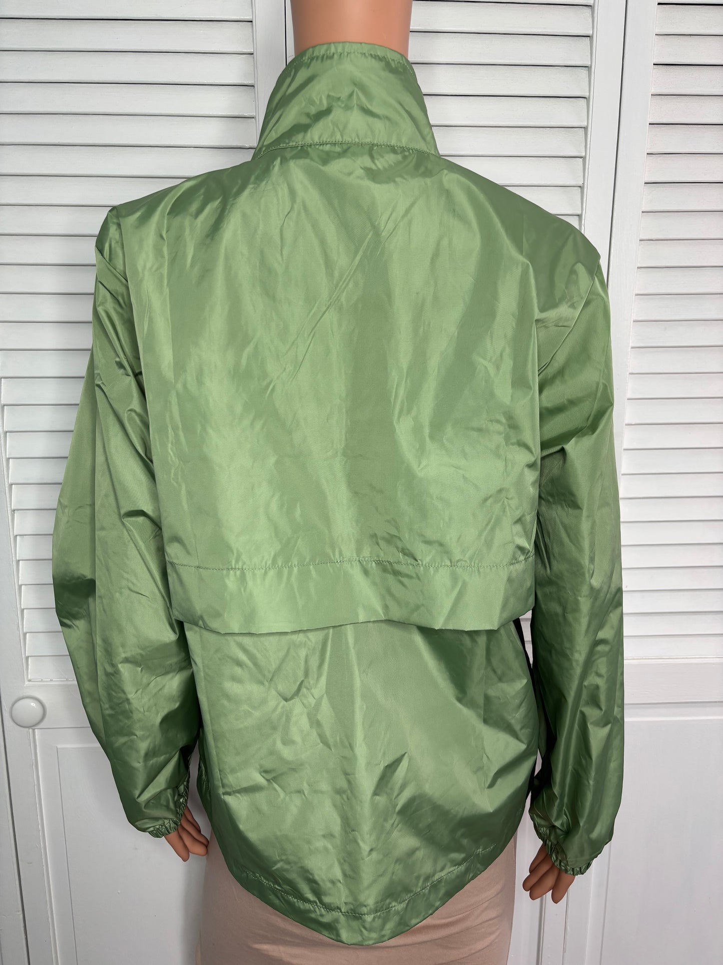 New BALA Breakaway Half-Zip Windbreaker Jacket in Sage Green Size S/M
