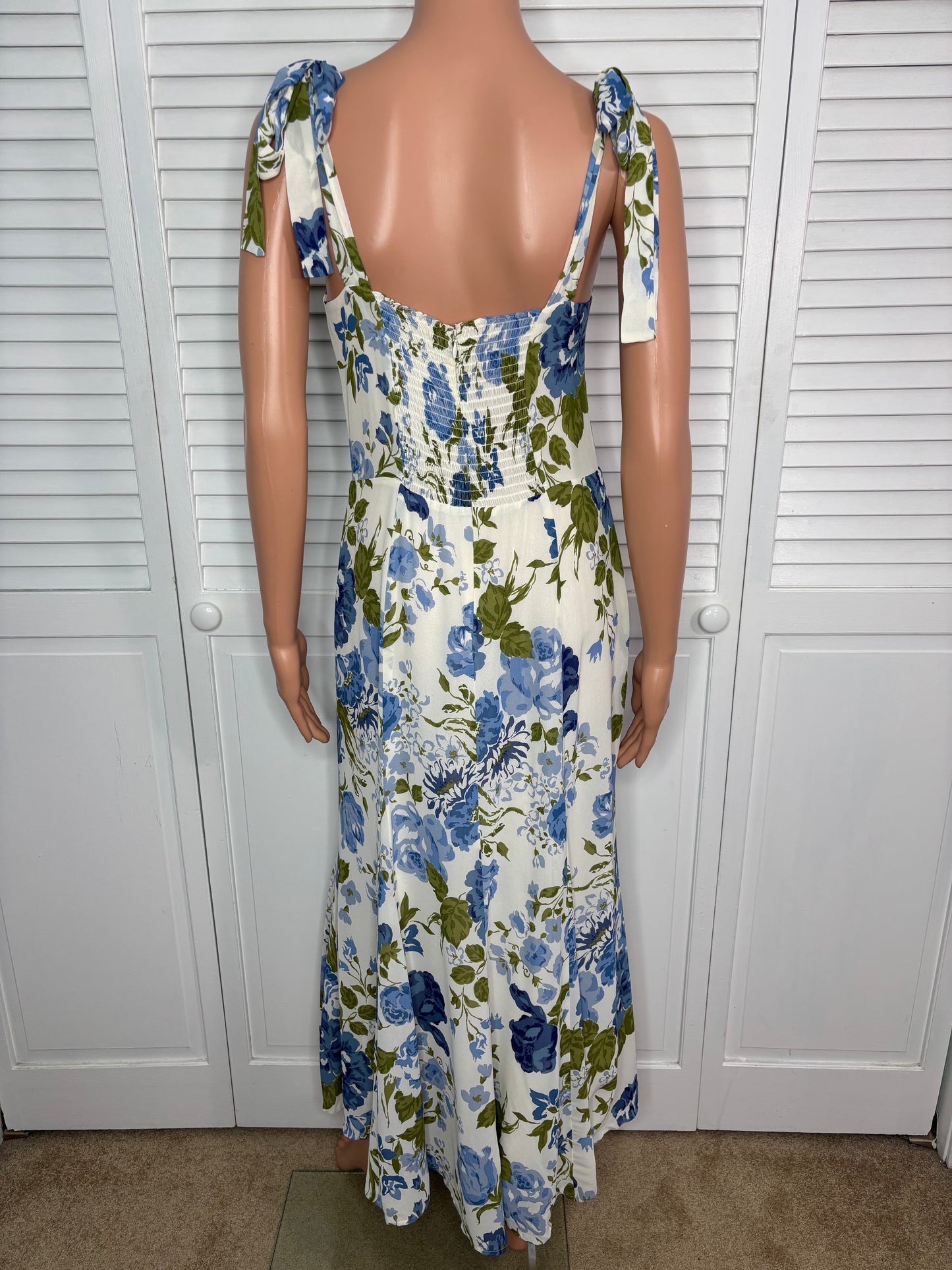 REFORMATION Jaelyn Dress Blue Green Floral Smocked Tie Strap Maxi Size 8