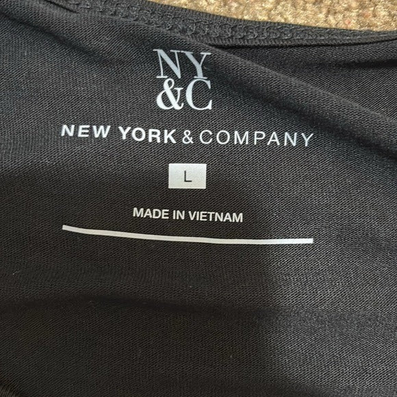 NEW NEW YORK & COMPANY Black Ruffle Front Tank Top Size Large