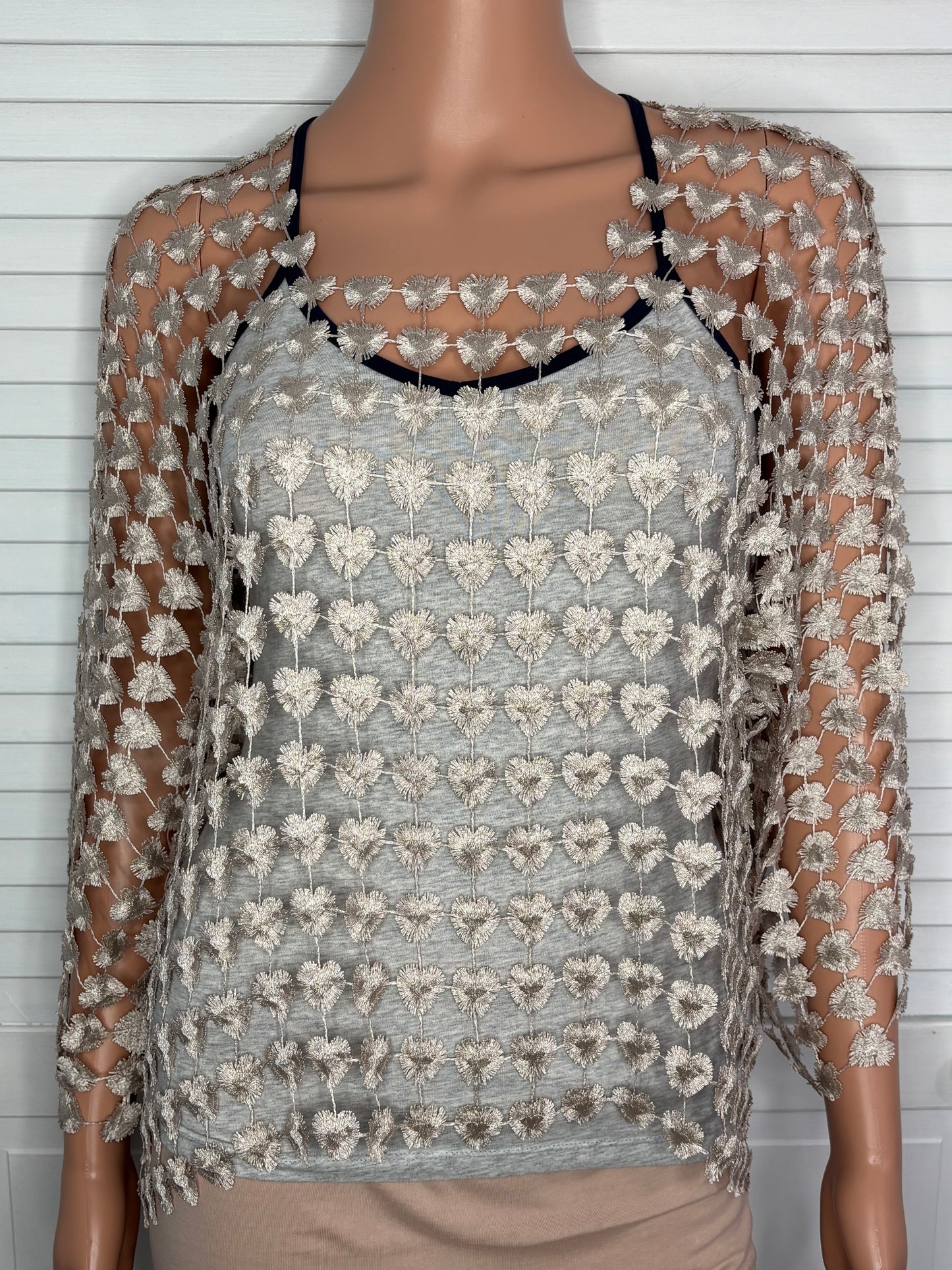 CHARLIE B Textured Crochet Heart Top Size Small
