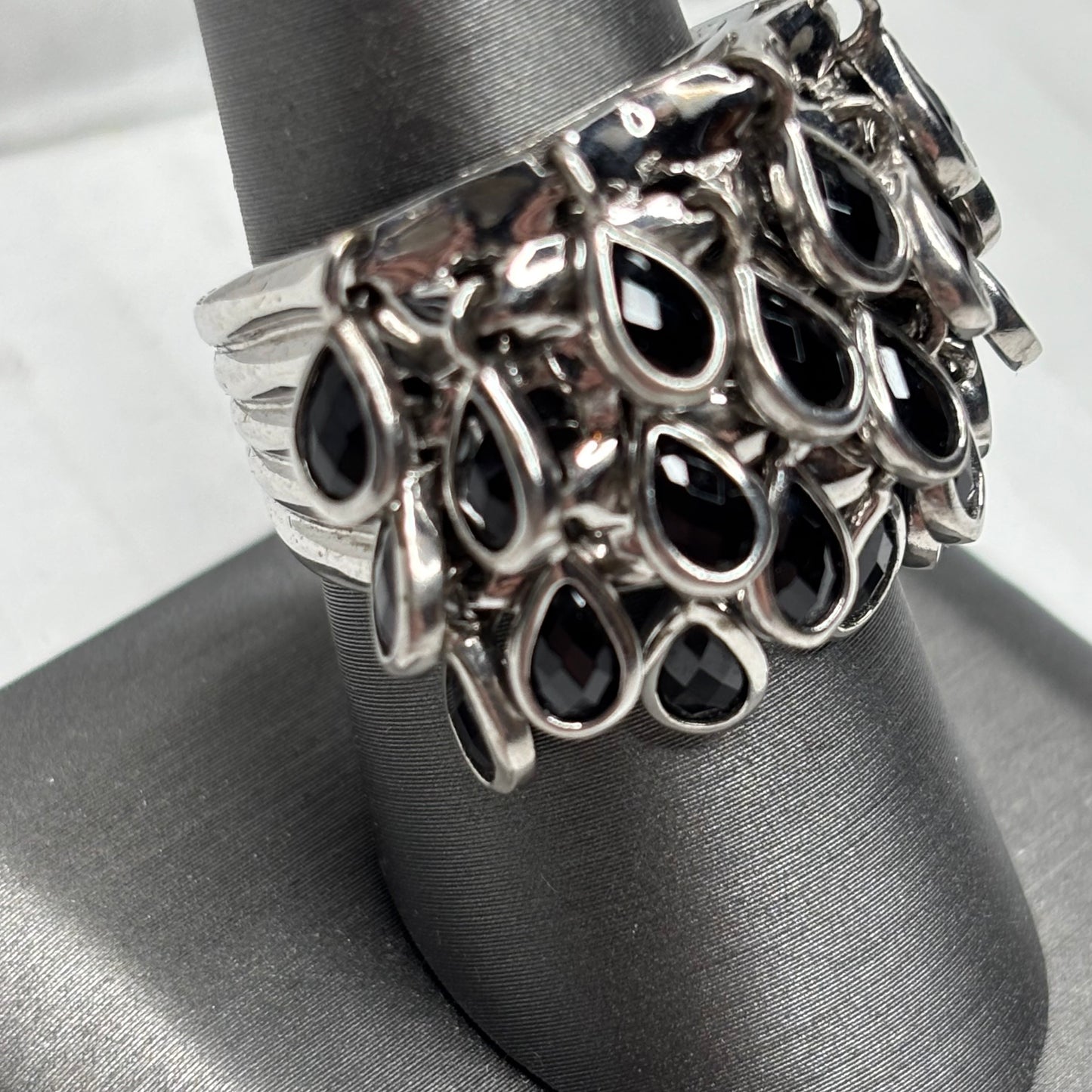 MICHAEL VALITUTTI Gems en Vogue Sterling Silver Black Spinel Shaker Ring Size 8