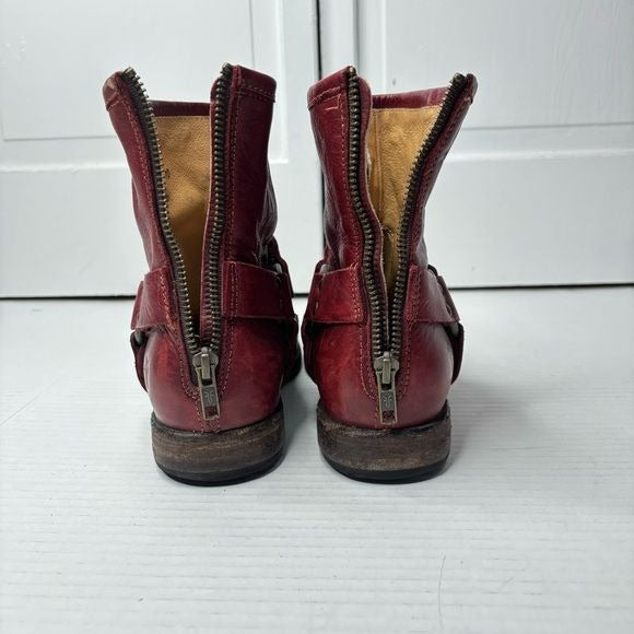 FRYE Phillip Harness Red Leather Round Toe Boots Size 8