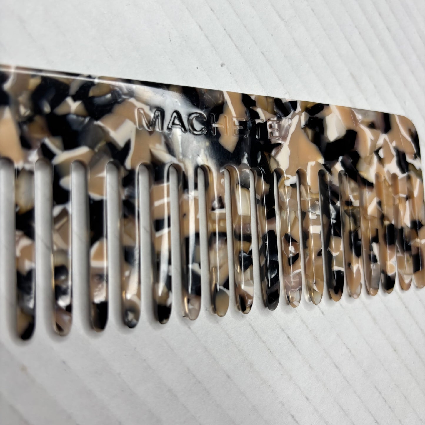New MACHETE No. 2 Comb in Blonde Tortoise