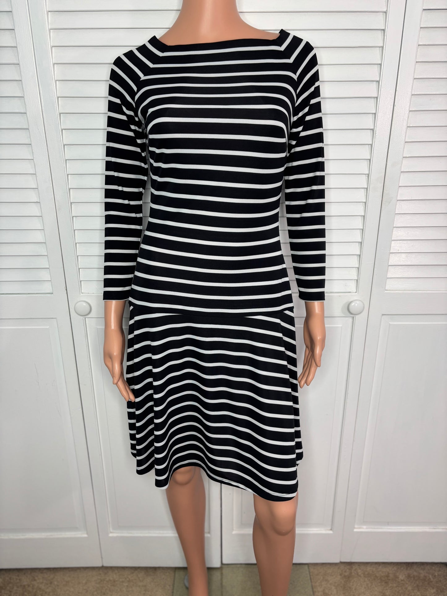 LAUREN RALPH LAUREN Striped Long Sleeve Jersey Dress Size 0